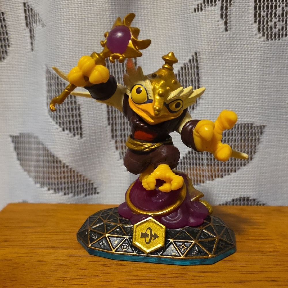 Skylanders Swap Force Hoot Loop Swappable Character Figure.